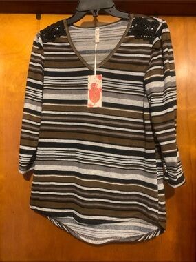 NWT Liz & Lilli Size S Blk/Brn/Gry Striped Top